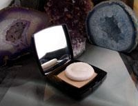Компакт с зеркальцем  Porcelain Rose / Светлый холодный