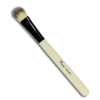Средняя консилерная кисть Maximum Coverage Concealer Brush